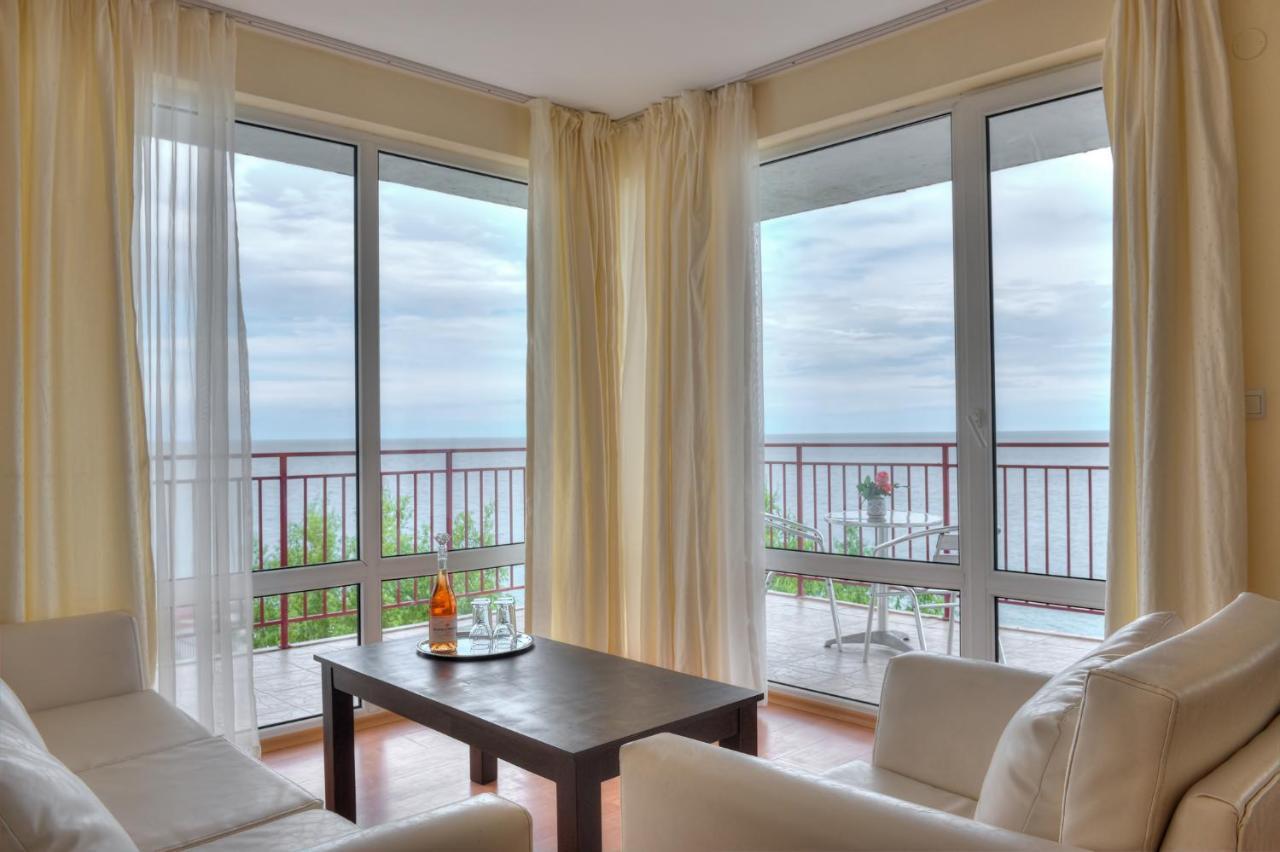 Marina And Panorama Apartments Sveti Vlas Exterior photo