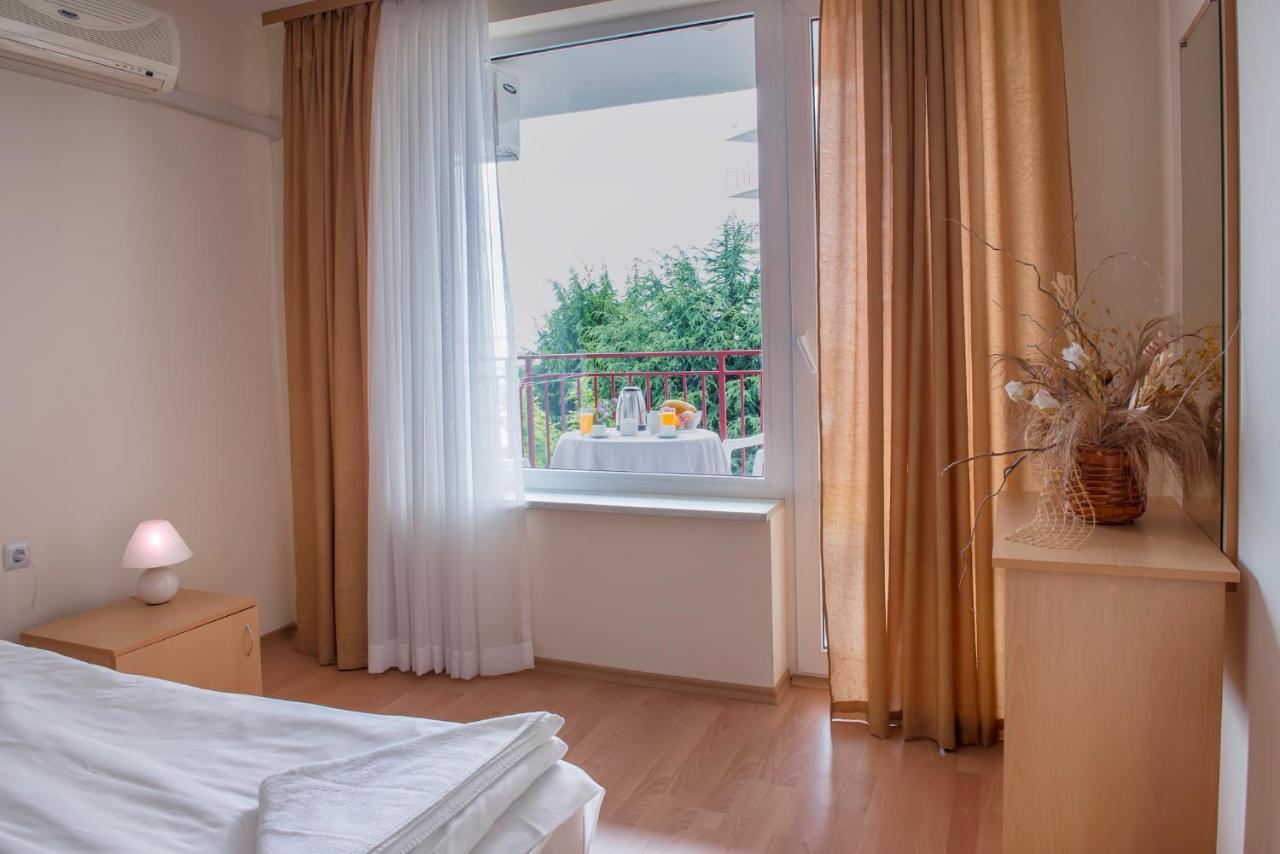 Marina And Panorama Apartments Sveti Vlas Exterior photo