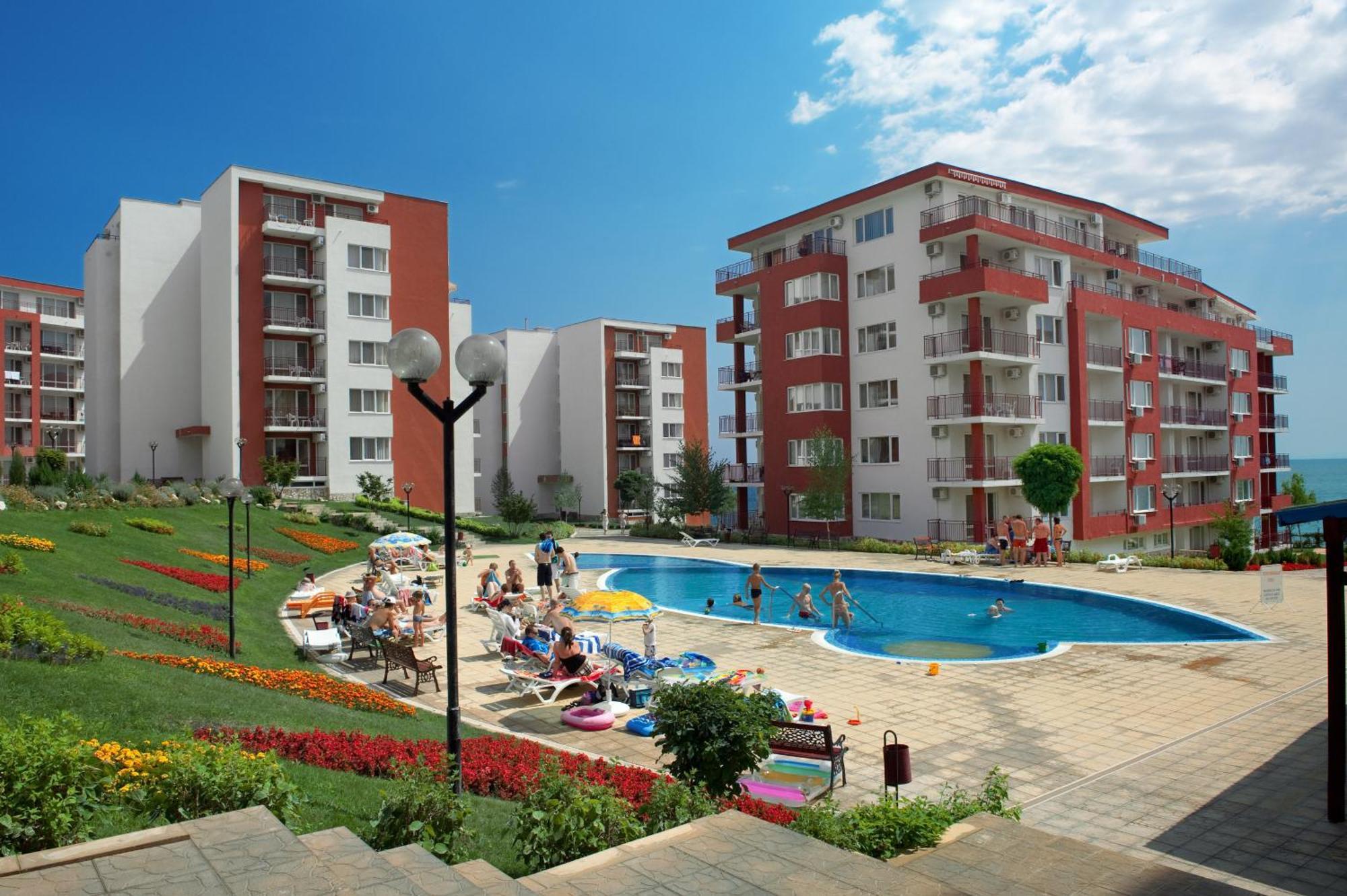 Marina And Panorama Apartments Sveti Vlas Exterior photo