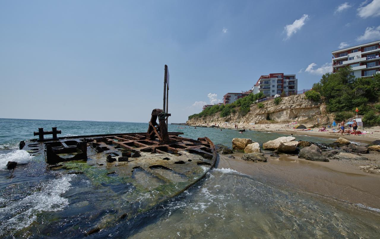 Marina And Panorama Apartments Sveti Vlas Exterior photo